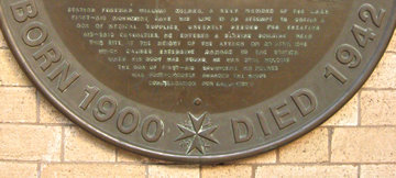 Memorial to William Milner, York railway station