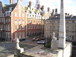 Railway offices and the Station Rise war memorial, from the bar walls