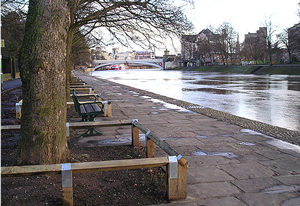 Riverside – the Ouse, looking towards Lendal Bridge. 8 January 2004, late afternoon.