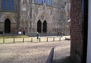 Approaching the Minster, along Precentor's Court