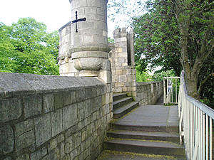 Bar walls towards Monk Bar, May 2004