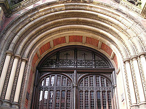 Law courts, Clifford Street – main entrance