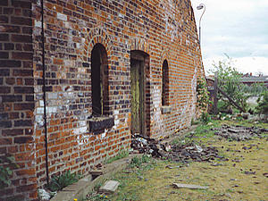 Unnamed building, somewhere off Cinder Lane, 1995