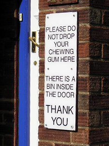 Sign outside dentist's surgery