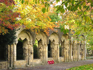 Dean's Park war memorial