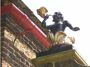 Triton, Sledmere